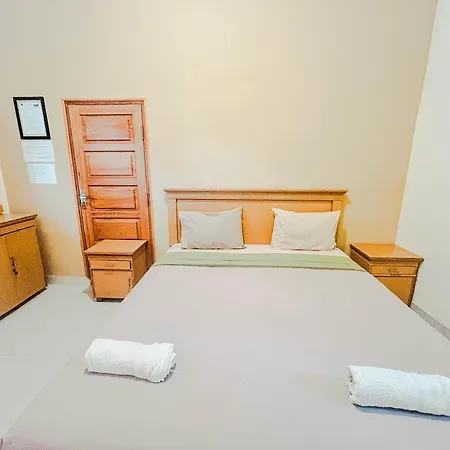 Lembah Rinjani Villa & Resto Syariah By Ecommerceloka Sembalunlawang Exterior photo