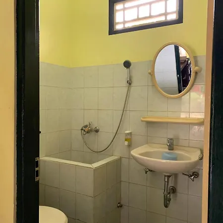 Lembah Rinjani Villa & Resto Syariah By Ecommerceloka Sembalunlawang Exterior photo
