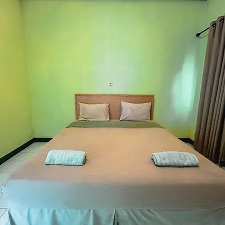 Lembah Rinjani Villa & Resto Syariah By Ecommerceloka Sembalunlawang Exterior photo