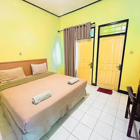 Lembah Rinjani Villa & Resto Syariah By Ecommerceloka Sembalunlawang Exterior photo