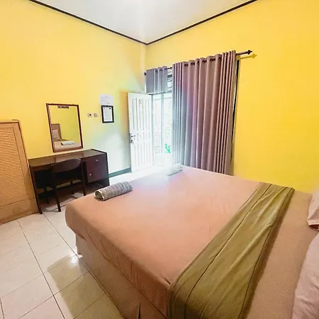 Lembah Rinjani Villa & Resto Syariah By Ecommerceloka Sembalunlawang Exterior photo