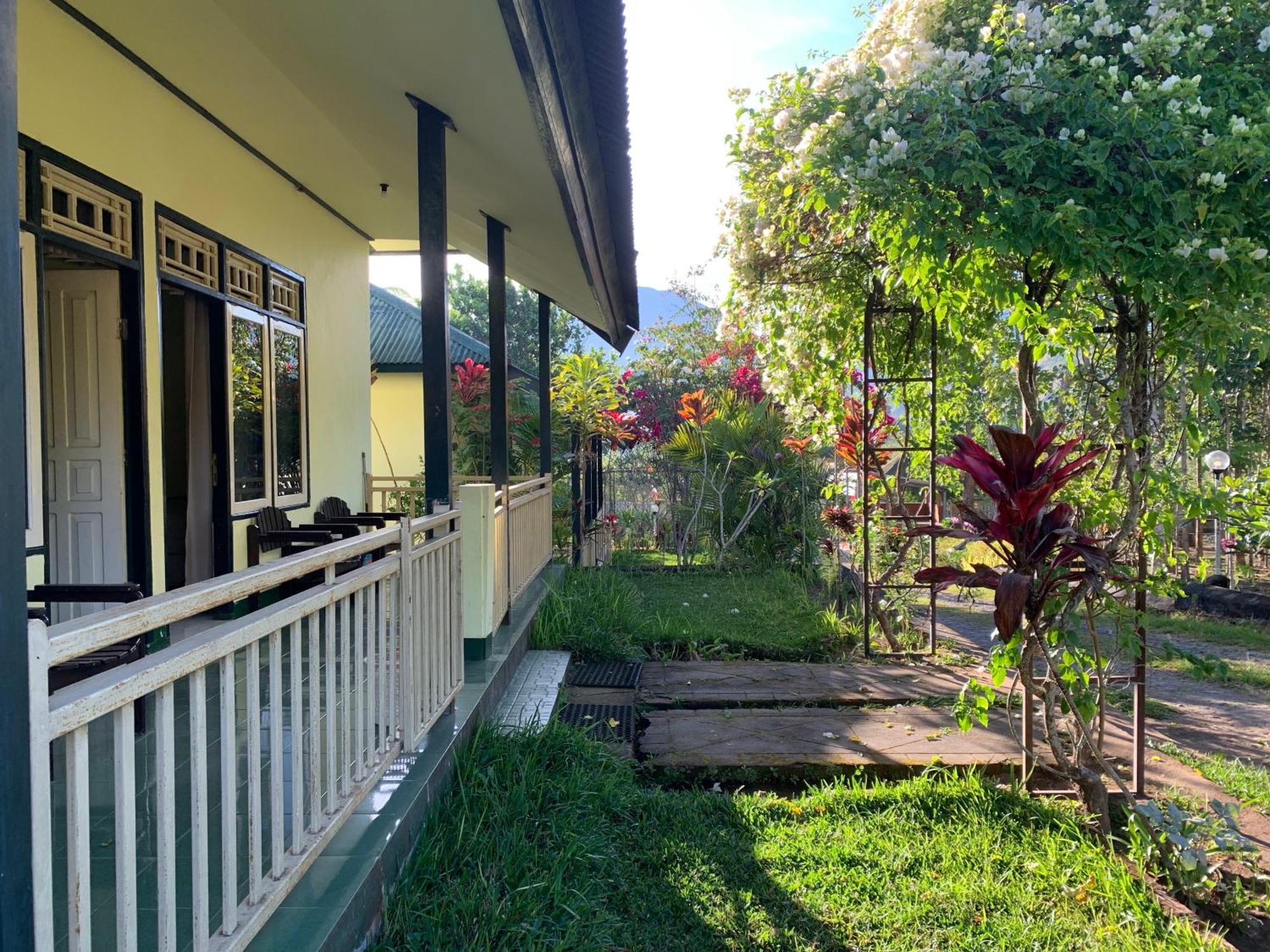 Homestay Lembah Rinjani & Resto Syariah By Ecommerceloka