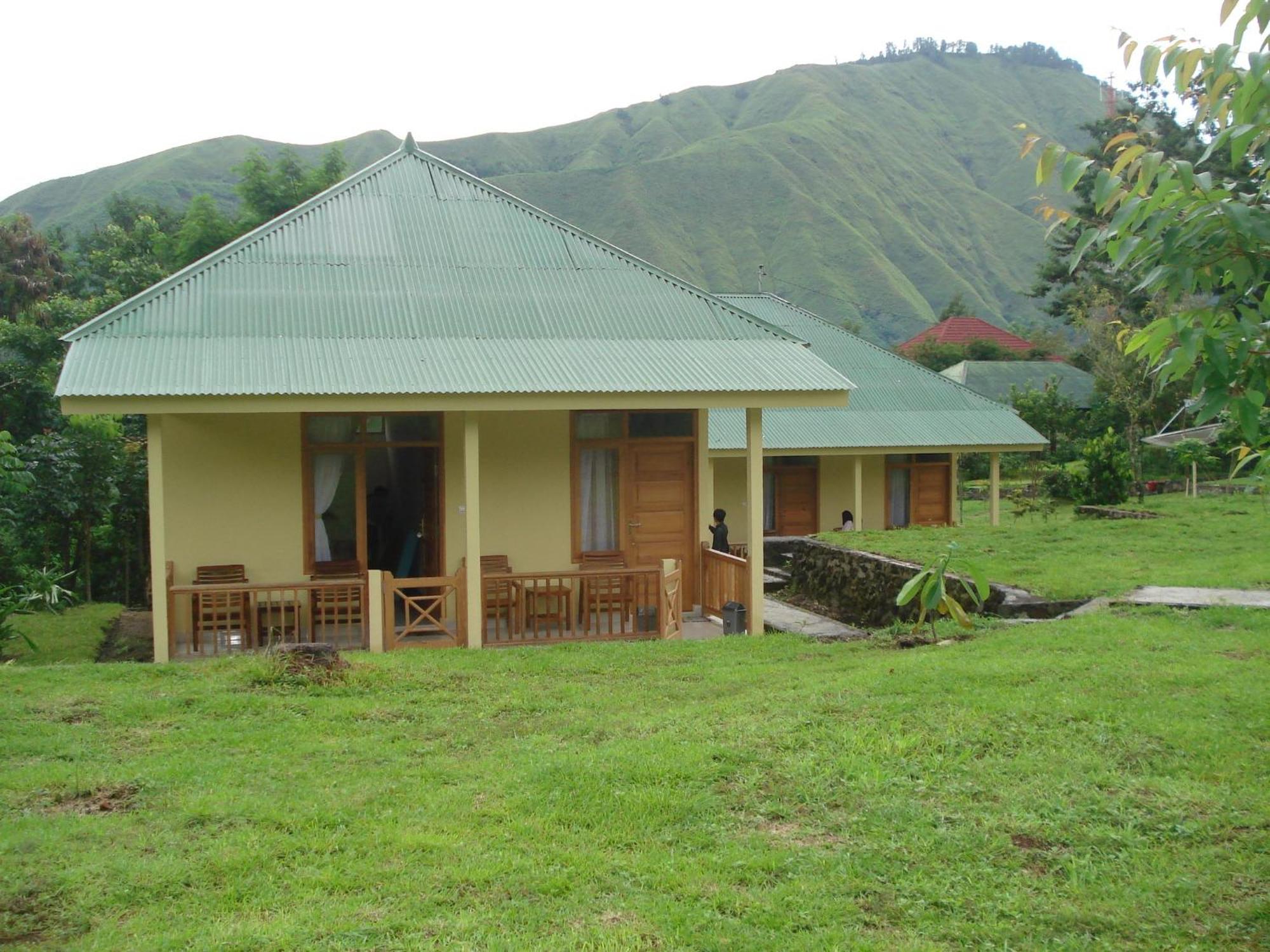 Lembah Rinjani & Resto Syariah By Ecommerceloka Homestay Sembalunlawang